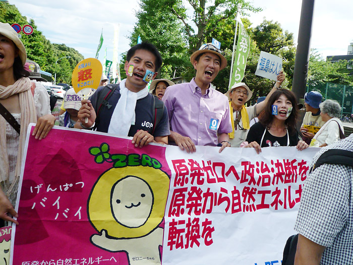 市民団体職員で格差と貧困の解消に全力